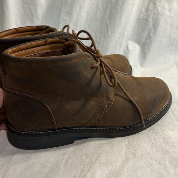 Apex Hudson Brown Waxed Leather Block Heel Chukka Boot 10.5 extra wide main image 8